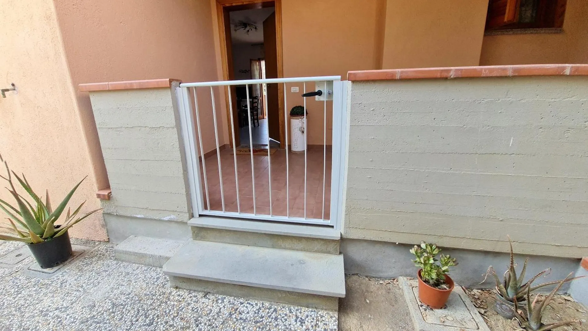Appartamento Salvatore Porto Azzurro 0*,